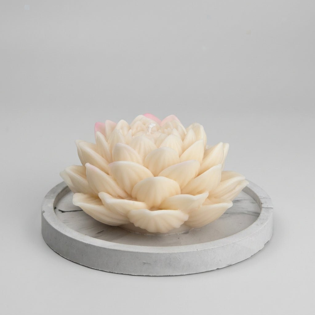 6 | Kerze "Lotusblume"